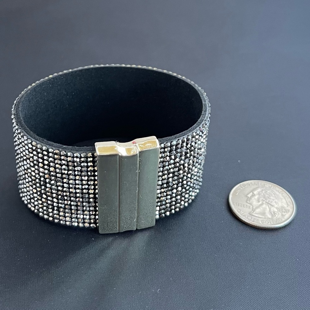 Rhinestone bracelet - Color grayish silver - Picture 2 of 6